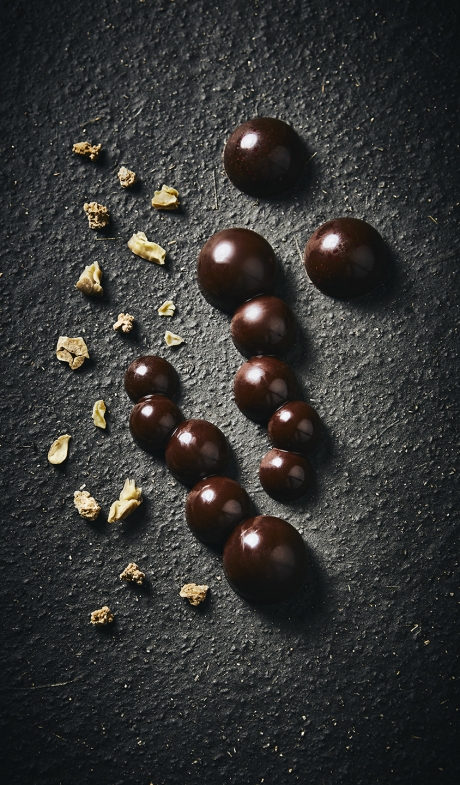 Mocambo-Barre-Praliné-Chocolatoa-Mario-Vandeneede15824-©-Alexandre-Bibaut