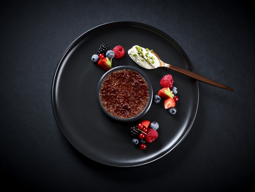 Crème-Brûlée-Carte52666-©-Alexandre-Bibaut