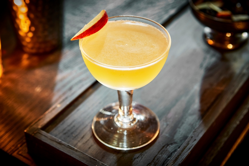 PomPomPoires-Lambicool-Cocktails-Hortense3652-©-Alexandre-Bibaut